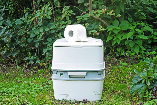Best Luxury portable toilet rental  in Galveston, IN
