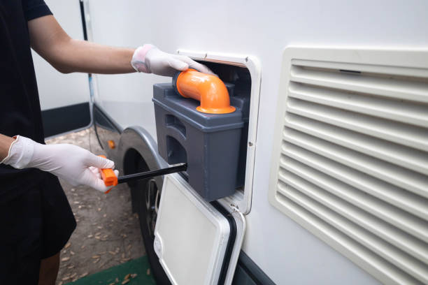 Porta potty delivery and setup in Galveston, IN